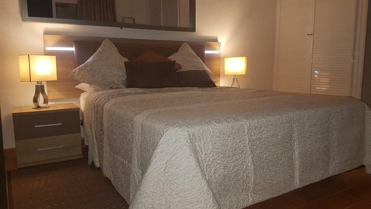 Benal Beach Apartment 贝纳尔马德纳 外观 照片